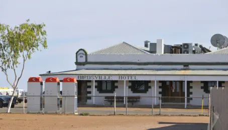 Birdsville Pub